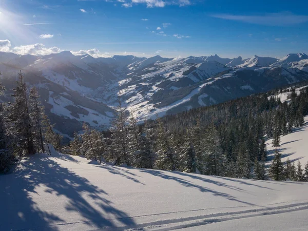 Vista Panorâmica Das Montanhas Cobertas Neve Região Esqui Saalbach Hinterglemm — Fotografia de Stock