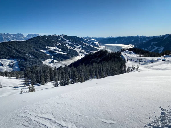 Vue Panoramique Sur Les Montagnes Enneigées Domaine Skiable Saalbach Hinterglemm — Photo