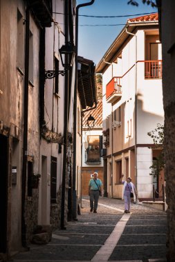 Covarrubias sokakları, Burgos 'ta ünlü bir köydür (İspanya)