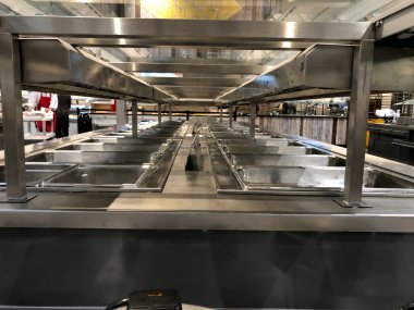 Whole Foods Market 'teki self-servis yiyecek barlarını kapatmış..