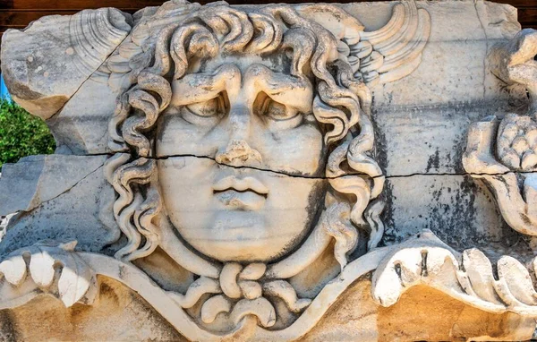 Fresken Und Basreliefs Den Ruinen Des Antiken Apollotempels Didyma Türkei — Stockfoto