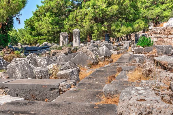 Ruínas Antiga Cidade Grega Priene Turquia Dia Ensolarado Verão — Fotografia de Stock