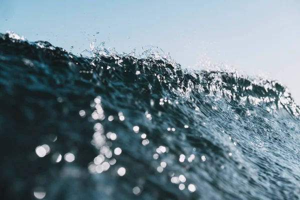 Primer Plano Una Ola Azul Mar —  Fotos de Stock