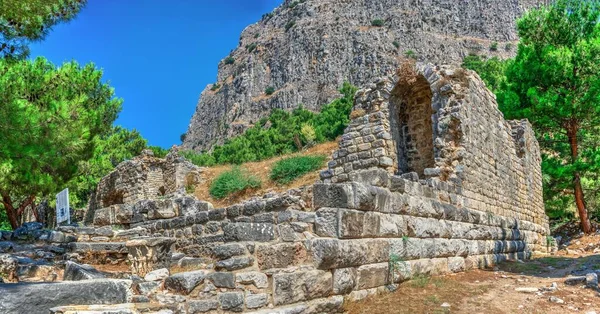 Ruinerna Den Antika Grekiska Staden Priene Turkiet Solig Sommardag — Stockfoto