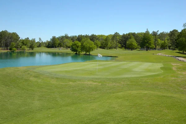 Water Hazard Golf Course — Stock Photo, Image