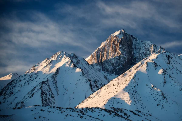 Kuzey Kaliforniya Daki Doğu Sierra Dağları Nın Zengin Bir Sıradağları — Stok fotoğraf