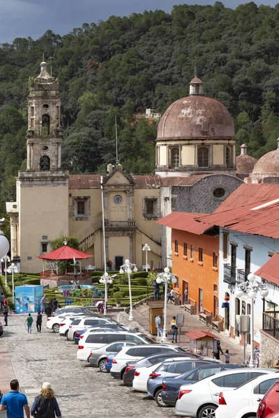 Vista Alto Ângulo Uma Colorida Cidade Colonial Mexicana Hidalgo — Fotografia de Stock