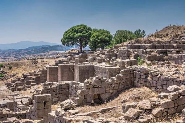Zřícenina Starověkého Řeckého Města Pergamon Turecku Slunečného Letního Dne — Stock fotografie