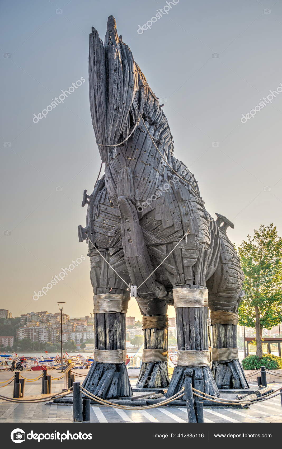 Canakkale Turquia 2019 Estátua Cavalo Tróia Canakkale Uma Manhã Verão —  Fotografia de Stock Editorial © Cavan #412911062