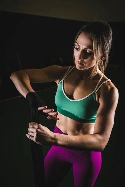 Vacker Kvinnlig Boxning Och Fitness Idrottare Träning Gym — Stockfoto