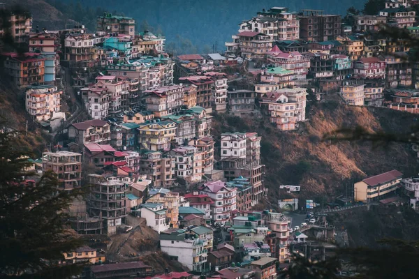 Wioska Shimla Widokiem Wschód Słońca Domy Podnóża Himalajów Himachal Pradesh — Zdjęcie stockowe