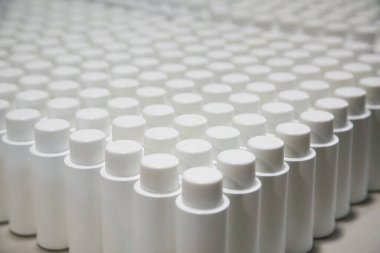 boş kozmetik şişeleri yakın çekim görüntüsü