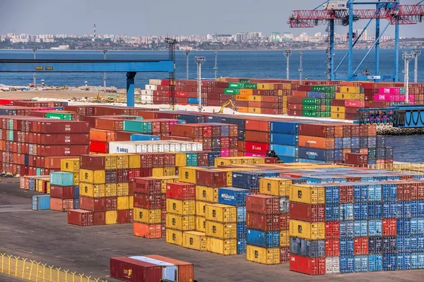 Odessa Oekraïne 2019 Meerkleurige Containers Vrachthaven Containerterminal Odessa Oekraïne — Stockfoto