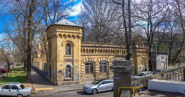 Odessa Ucrânia 2020 Velha Casa Histórica Odessa Ucrânia Dia Ensolarado — Fotografia de Stock