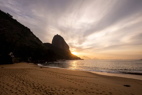 Beautiful View Sugar Loaf Mountain Sunrise Vermelha Beach Rio Janeiro — Stock Photo, Image