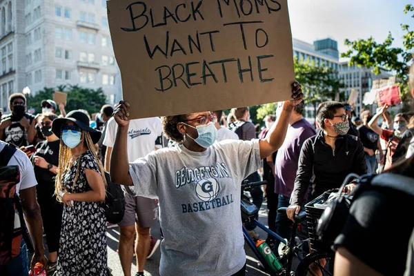 Manifestantes Protestan Pacíficamente Frente Casa Blanca — Foto de Stock