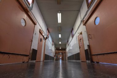 Barcelona 'daki Modelo hapishanesinin içi.