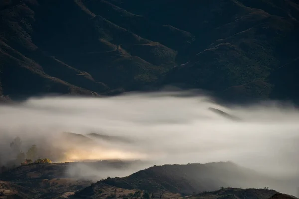 Fog Envelops Santa Monica Mountains Malibu California — Stock Photo, Image