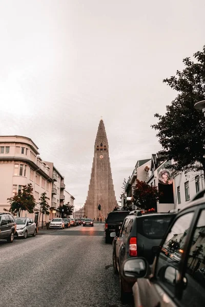 Reykyavik 'in sembolü - merkez caddedeki şehir katedrali