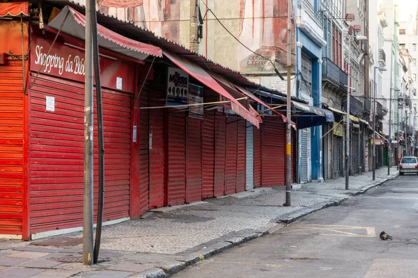 Vista Para Ruas Vazias Lojas Fechadas Centro Cidade Durante Surto — Fotografia de Stock