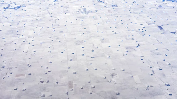 Kleine Met Sneeuw Bedekte Boerderijen Midden Amerika Vanuit Het Vliegtuig — Stockfoto