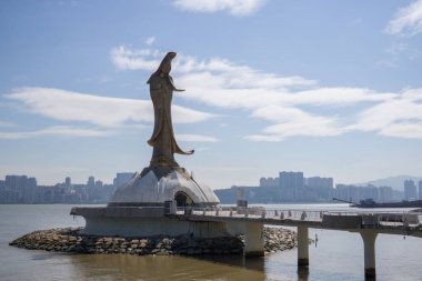 Macau 'nun bu müreffeh metropolünde, Buda Heykeli' ni bulduk, Guan Yin Heykeli, bu şehrin insanlarını korumak ve kutsamak için, görkemli tasarım ve kültürün birleşimini gösteriyor..