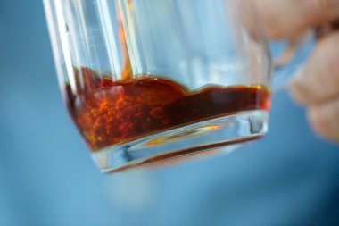 BREW Kılavuzu, Pourer. GİZLİ Zemin