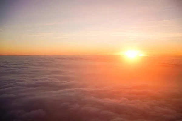 天空中美丽的落日 — 图库照片