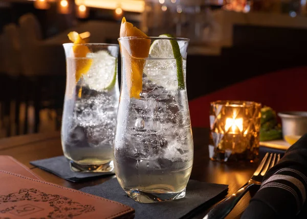 Two Cocktails Table Bar — Fotografia de Stock