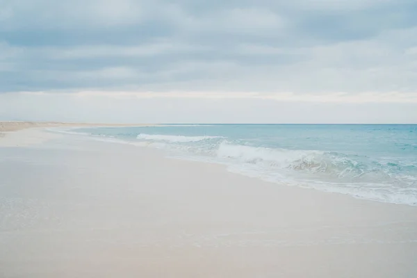 Playa Tranquila Día Nublado — Foto de Stock
