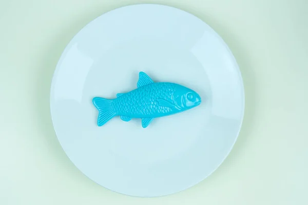 Blue Plastic Fish White Background — Zdjęcie stockowe