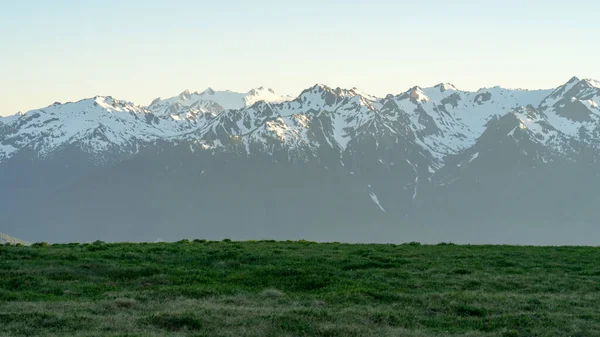 Krásná Krajina Horami Mraky Pozadí Přírody — Stock fotografie