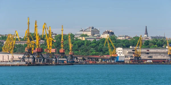우크라이나 오데사 2020 우크라이나 오데사의 컨테이너 터미널의 바다에서 바라본 — 스톡 사진