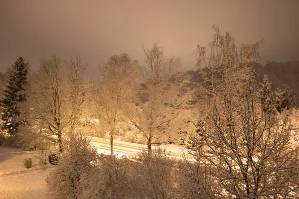 Πόλη Valasske Mezirici Καλύπτονται Από Φρέσκο Νέο Χιόνι Κατά Διάρκεια — Φωτογραφία Αρχείου