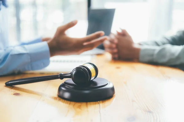 Advocaten Geven Juridisch Advies Aan Cliënten Concept Van Justitie Advocaat — Stockfoto