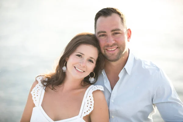 Romantic Loving Couple Posing Ocean Beach — стоковое фото