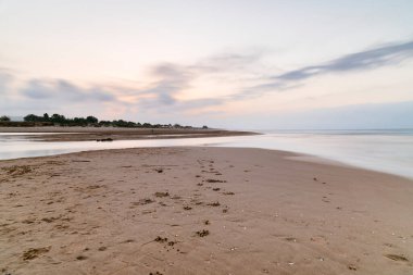 Akdeniz 'de gün batımı Oliva, Valencia