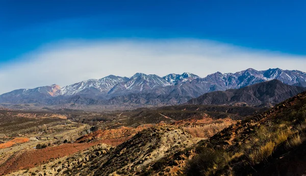 Montagnes Majestueuses Des Potrerillos Couvertes Neige Dans Les Champs — Photo