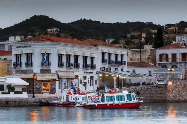 Reggeli Kilátás Spetses Falu Kikötő Görögország — Stock Fotó