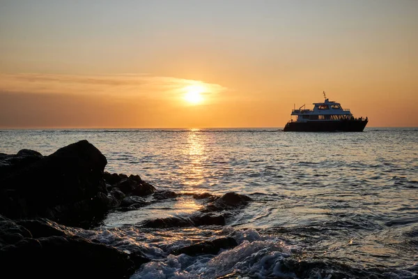 Uitzicht Zon Barstte Ster Zon Rots Met Zonsondergang Achtergrond Atlantische — Stockfoto