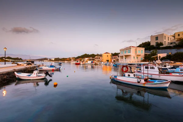 Vroege Ochtend Uitzicht Haven Het Eiland Inouses Griekenland — Stockfoto