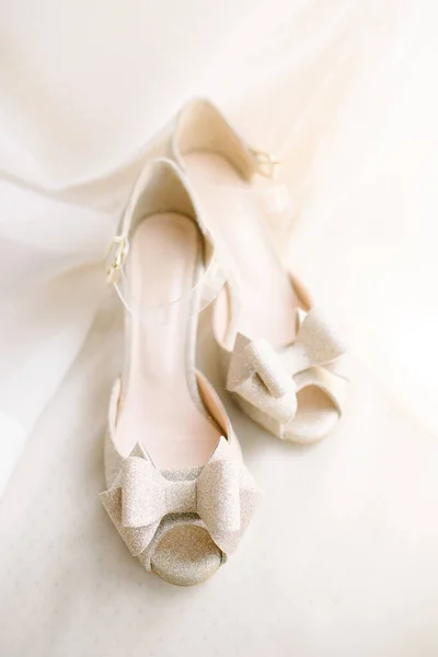 White Wedding Shoes Isolated White Background — стоковое фото