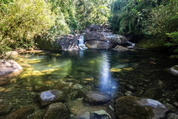 Bela Paisagem Verde Piscina Fluvial Floresta Tropical Reserva Ecológica Serrinha — Fotografia de Stock
