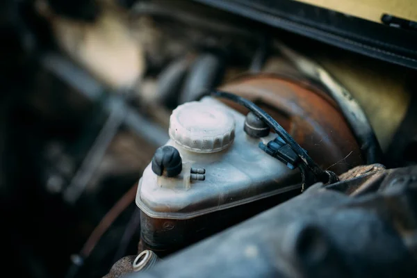Velho Carro Motor Close — Fotografia de Stock