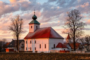Slovakya 'nın Turiec bölgesindeki Haj köyündeki Barok Kilisesi