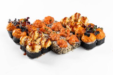 Klasik Japon suşisi üzerine üstten görüş