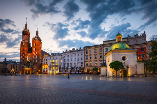 Cracovie Pologne Août 2018 Église Saint Wojciech Basilique Sainte Marie — Photo