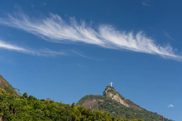 Hermosa Vista Cristo Redentor Estatua Cima Montaña Con Cielo Azul — Foto de Stock