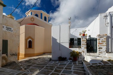 Yunanistan 'ın Serifos adasındaki ana Chora kiliselerinden biri..
