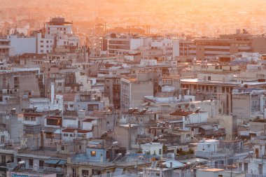 Atina, Yunanistan - 30 Ocak 2019: Strefi tepesinden görüldüğü üzere Atina şehir merkezinin yerleşim alanı.